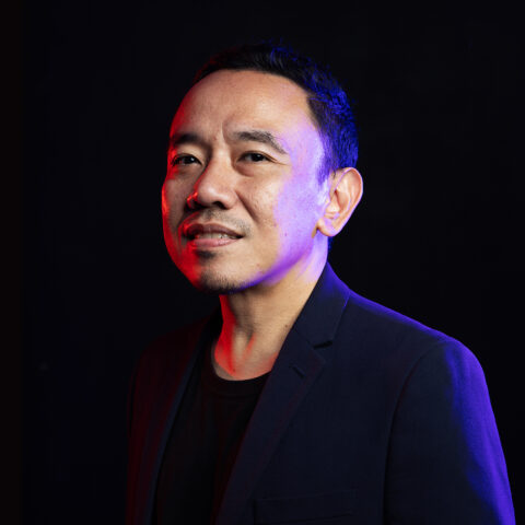 Frans Santoso, S.Sn., M.Ds.